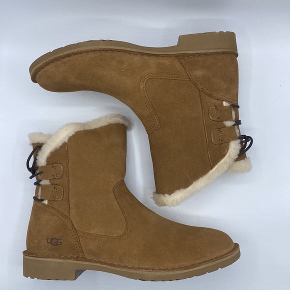 UGG Naiyah‎ Boots - Picture 5 of 9